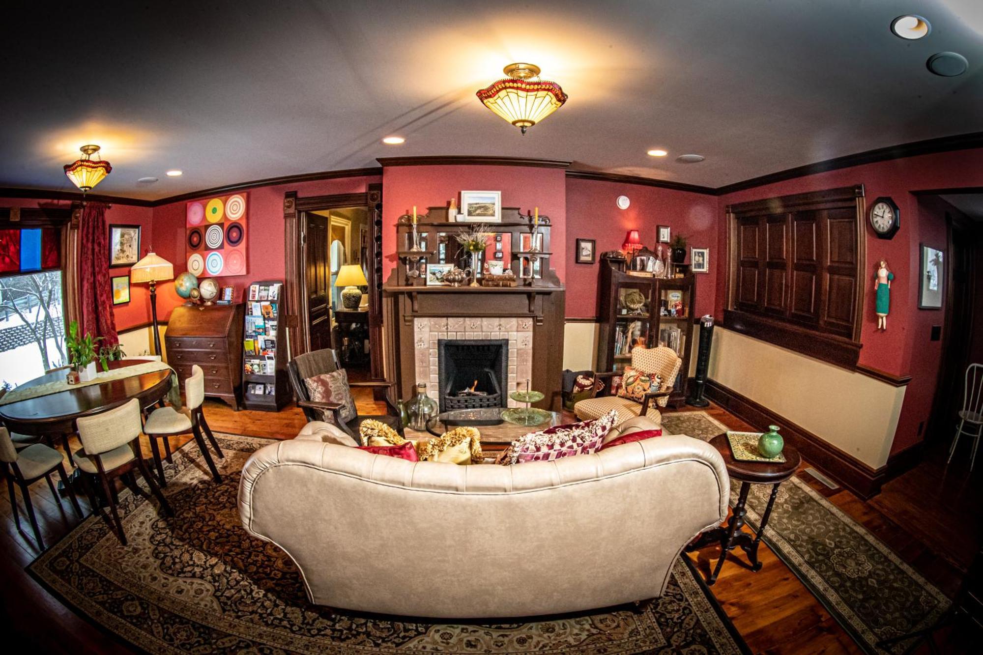 Twin Oaks Inn Саугатук Екстериор снимка