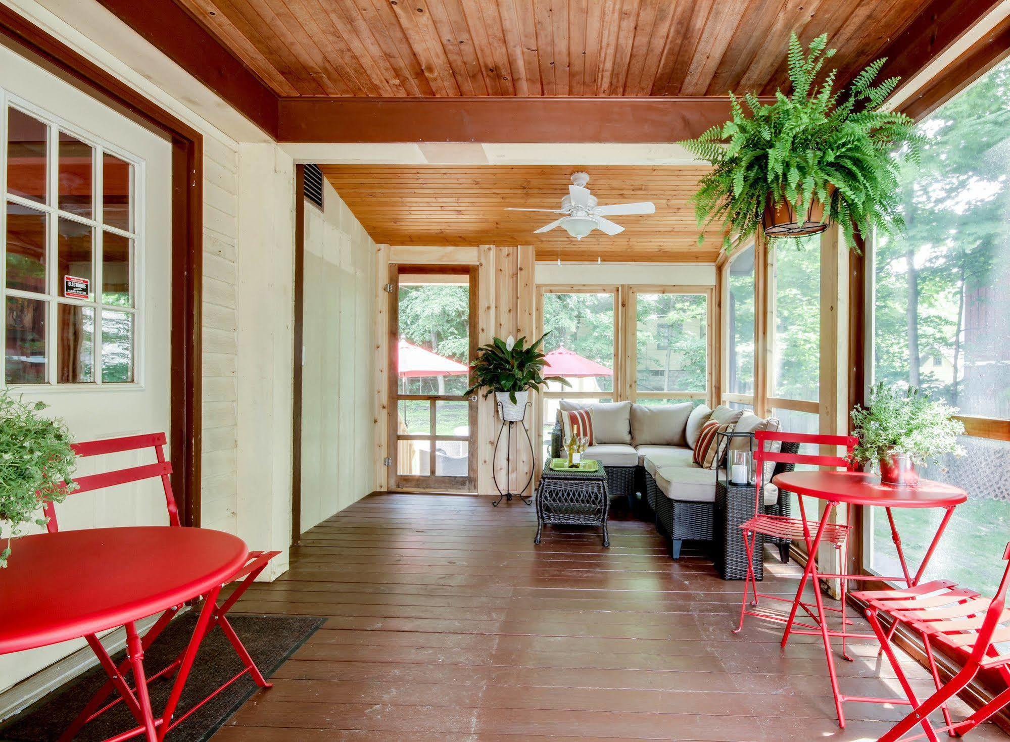 Twin Oaks Inn Саугатук Екстериор снимка